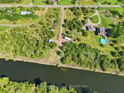 937 Rosebush Road, Quinte West, On K0k 2c0