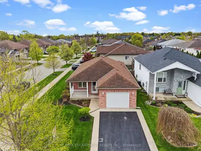 Detached in Welland