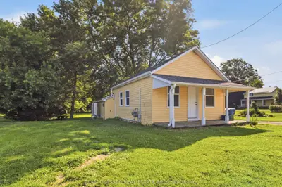 34 Broadway Street, Newbury, On N0l 1z0