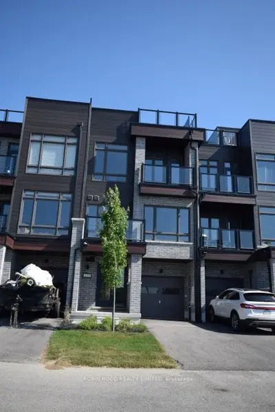 135 Colborne Street, Orillia, On L3v 1v2