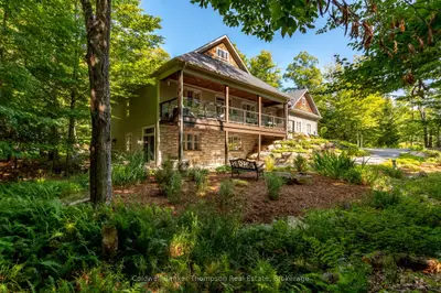 38 ROYAL OAK Crescent, Huntsville, ON P1H 0A8