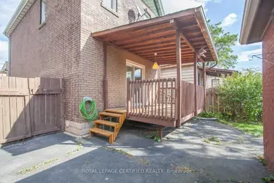 116 Beach Road, Hamilton, On L8l 3z9