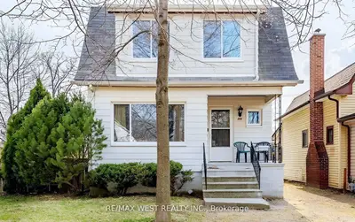 959 Westminster Boulevard, Windsor, On N8s 2c2