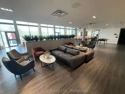 15 Wellington Street S 211, Kitchener, On N2g 0e4