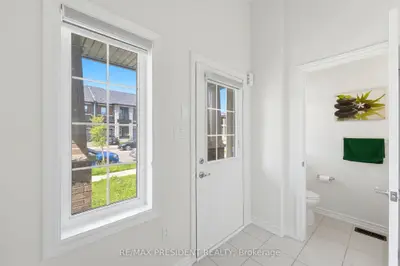 10 Poole Street, Brantford, On N3v 0b1
