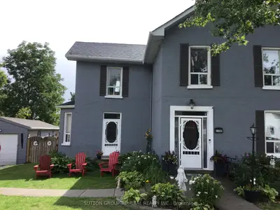 20 King Street W, Kawartha Lakes, On K0l 2w0