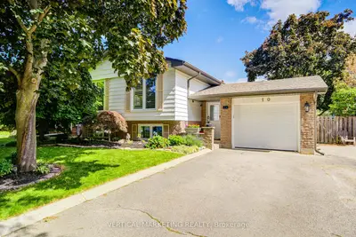 10 Crabapple Court, Brantford, On N3r 5x9