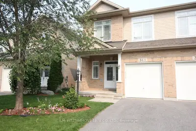 Semi-Detached in Kanata