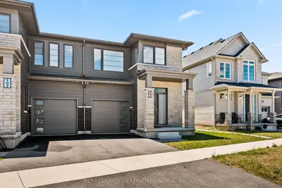 100 Acacia Road, Pelham, On L3b 3n5