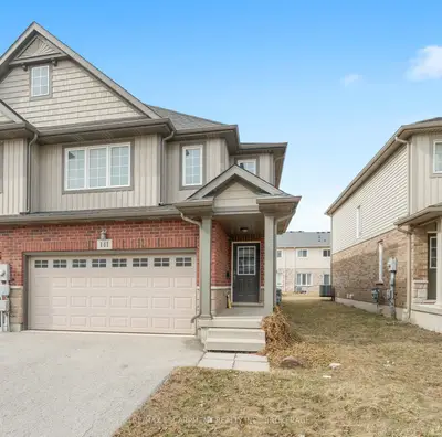 Att/Row/Townhouse in Thorold