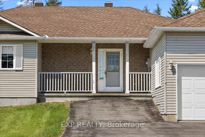 113 Grey Fox Drive, Carp - Huntley Ward, On K0z 1l0