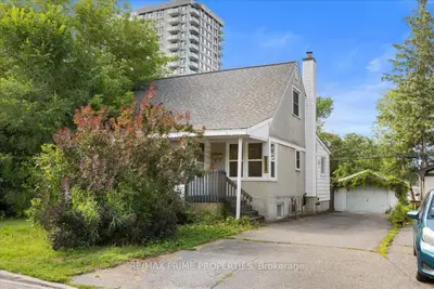 1273 THAMES Street, Carlington - Central Park, ON K1Z 7N1