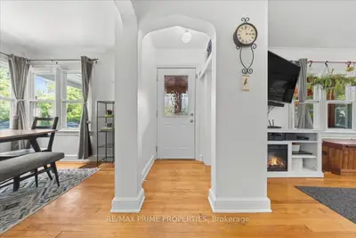 1273 THAMES Street, Carlington - Central Park, ON K1Z 7N1