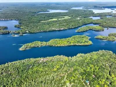 20 Porcupine Island, Frontenac, On K0h 2l0