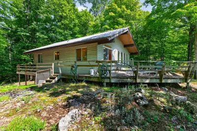 20 Porcupine Island, Frontenac, On K0h 2l0