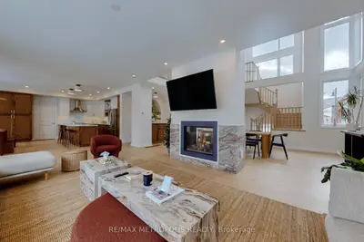 104 Stoneleigh Drive, Blue Mountains, On L9y 0v1