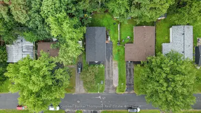 17 DUDLEY Drive, Bracebridge, ON P1L 1K2