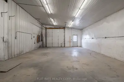 1057 Highway 7 Expressway 9, Otonabee-south Monaghan, On K9j 6x8