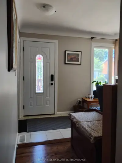 165 Elizabeth Drive, Gananoque, On K7g 1p4
