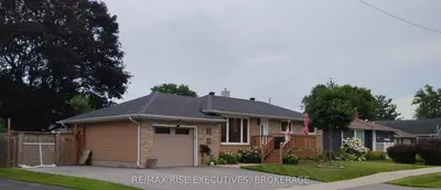 165 Elizabeth Drive, Gananoque, On K7g 1p4
