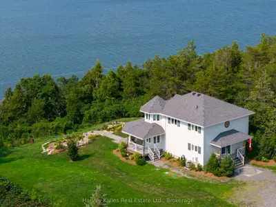 2045 County Rd 7, Prince Edward County, On K0k 2t0