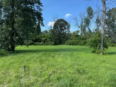 13 Glennway Avenue, Edwardsburgh/cardinal, On K0e 1t1