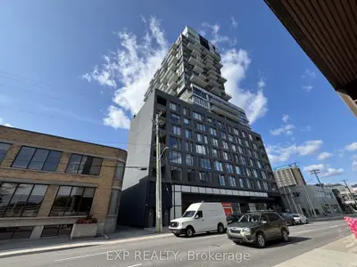 Condo Apartment in Ottawa Centre