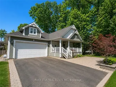 996 Beach Boulevard, Hamilton, On L8h 6z4