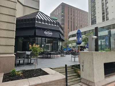 189 Lyon Street N, Ottawa Centre, On K1r 5c1