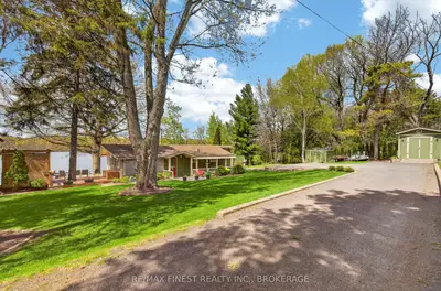 77 Hickory Lane, Greater Napanee, On K7r 3k8