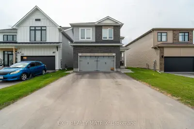 161 Massalia Crescent B, Orleans - Cumberland And Area, On K4a 5r1