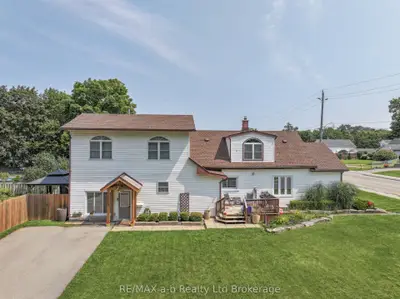 13 Potters Road N, Tillsonburg, On N4g 2g9