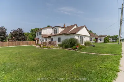 13 Potters Road N, Tillsonburg, On N4g 2g9