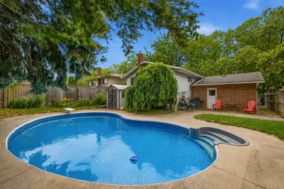 11 Kimbermount Drive, St. Catharines, On L2n 5w6