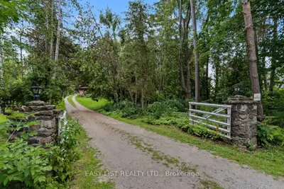 51 Leslie Frost Lane, Kawartha Lakes, On K9v 4r6