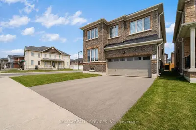525 Red Elm Road, Shelburne, On L6v 3y5