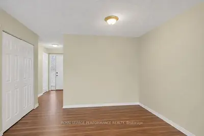 3064 Olympic Way, Blossom Park - Airport And Area, On K1t 1y6