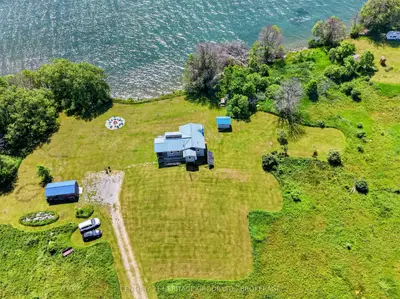 648 Third Line Road, Frontenac Islands, On K0h 2y0