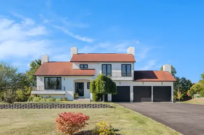12 Davis Lane, Rideau Lakes, On K7a 4s5