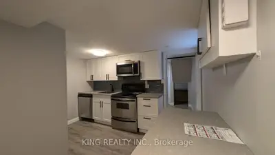 81 Josephine Street 2, London South, On N5z 3p4