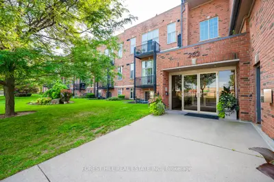 262 Dundas Street E 102, Hamilton, On L9b 1a9