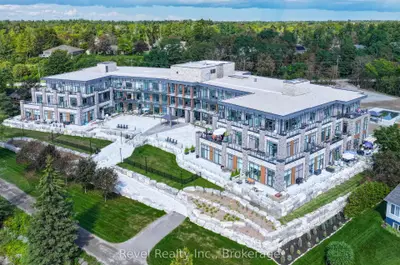 99 Louisa Street 221, Kawartha Lakes, On K0m 1n0