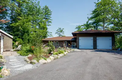 Detached in Gravenhurst