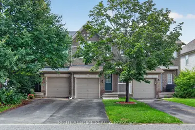 Att/Row/Townhouse in Orleans - Cumberland and Area