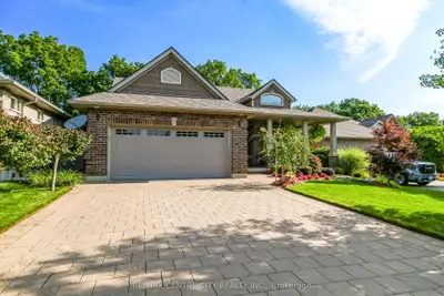 20 Ensley Place, Central Elgin, On N5l 0a1