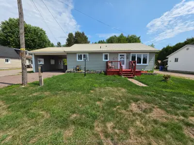 240 Cache Bay Road, West Nipissing, On P2b 3h7