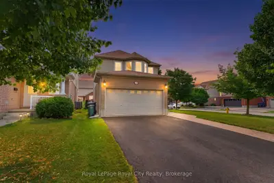 Detached in Guelph