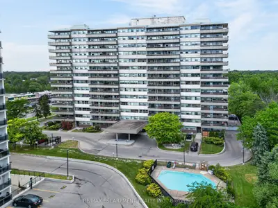 Condo Apartment in St. Catharines