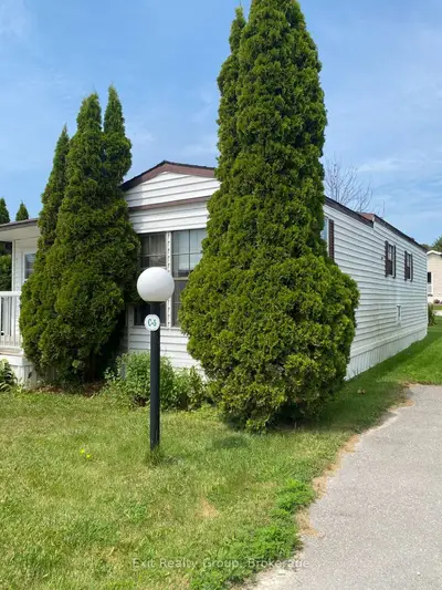 153 County Road 27 C5, Prince Edward County, On K0k 1t0