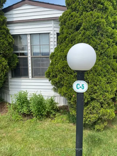 153 County Road 27 C5, Prince Edward County, On K0k 1t0